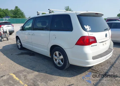 2010 Volkswagen Routan Se z USA, uszkodzony, nr VIN 2V4RW3D19AR348273